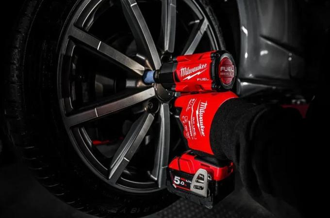 Milwaukee 4933498057