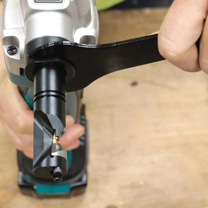 Makita DJN161Z