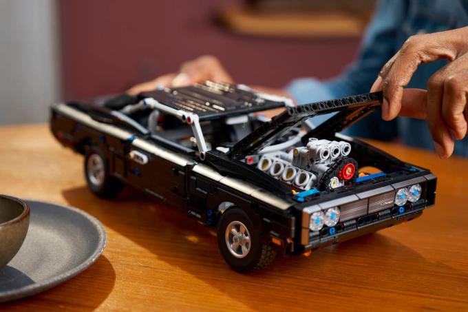 LEGO 42231