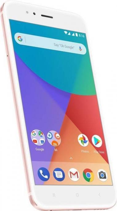 Смартфон Xiaomi Mi A1 4/32GB Dual Sim Rose Gold; 5.5" (1920х1080) IPS / Qualcomm Snapdragon 625 / камера 12+12 Мп + 5 Мп / ОЗУ 4 ГБ / 32 ГБ встроенной + microSD до 128 ГБ / 4G (LTE) / Bluetooth, Wi-Fi / GPS, A-GPS, GLONASS / ОС Android 7.1.1 (Nougat) / 155.4 x 75.8 x 7.3 мм, 165 г / 3080 мАч / розово-золотистый Mi A1 4/32GB Rose Gold