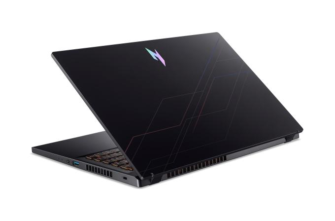 Acer NH.QZ8EU.008