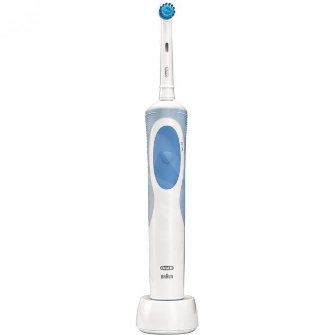 Электрическая зубная щетка Oral-B by Braun Vitality Sensitive Clean D12.513S