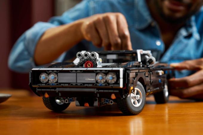 LEGO 42231