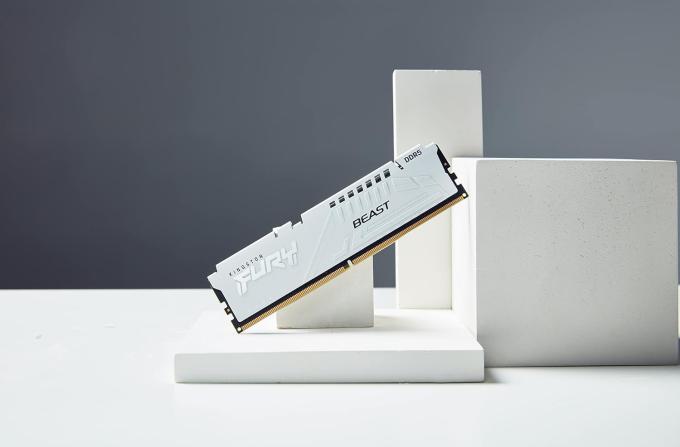 Kingston KF560C36BWE2-16