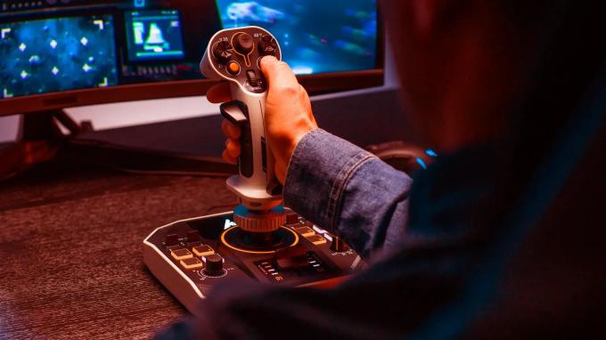 ThrustMaster 2960920