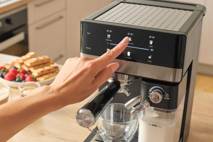 Sencor SES4060BK