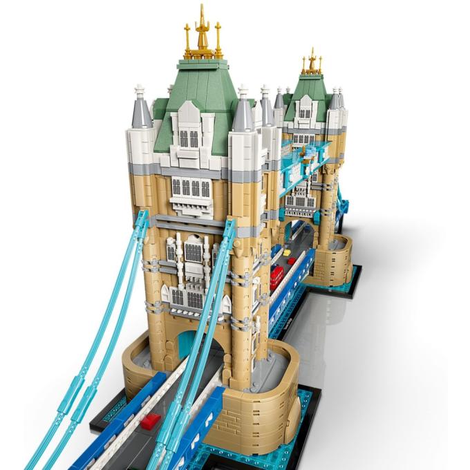 LEGO 21067