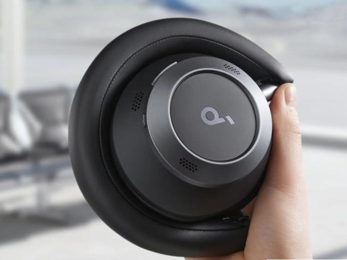 Anker A3062G11