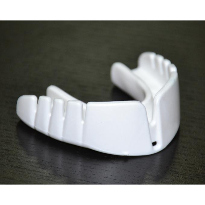 Opro SN_White