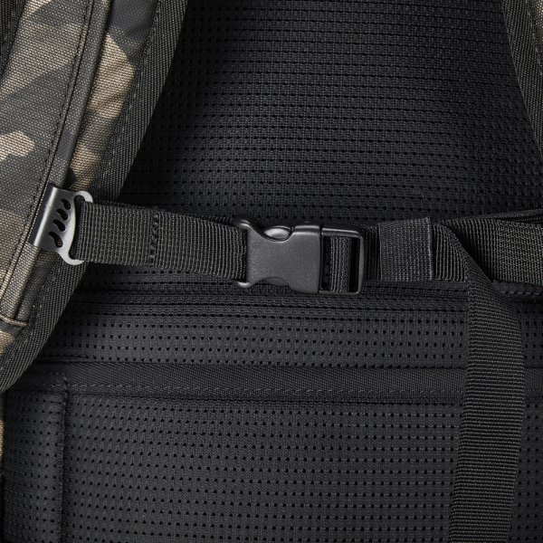 RivaCase 7621 (Brown camo)