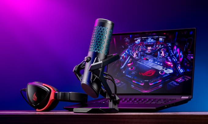 ASUS 90YH03Z0-BAUA00