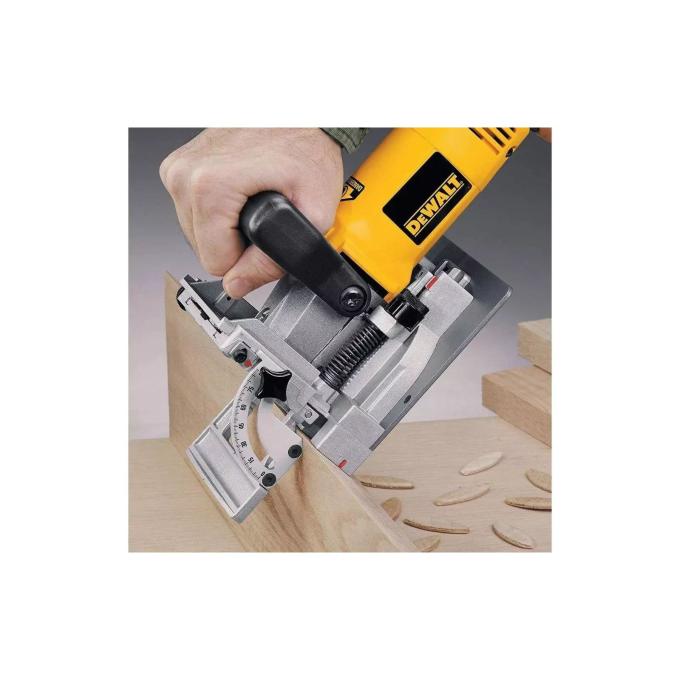 DeWALT DW682K