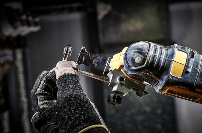 DeWALT DCS356NT
