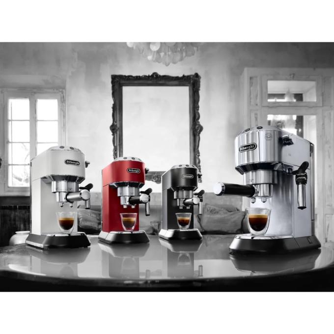 DeLonghi EC685W