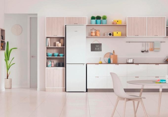 Indesit INFC9 TI22W
