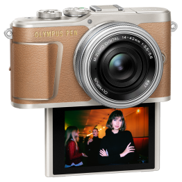 Цифровой фотоаппарат OLYMPUS E-PL9 14-42 mm Pancake Zoom Kit brown/silver V205092NE000