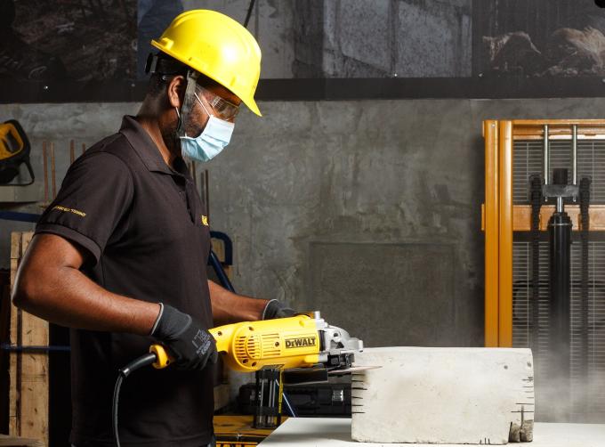 DeWALT DWE492