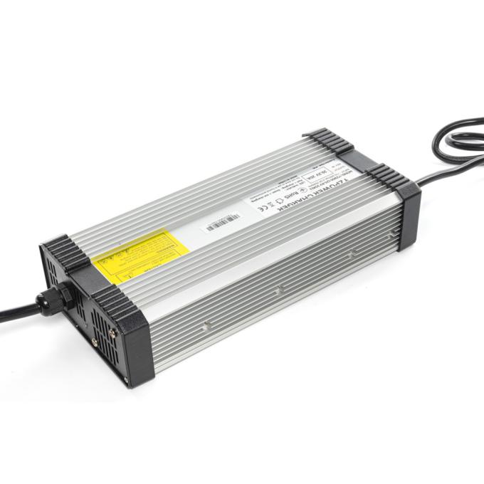 YZPOWER YZ900 (25.6V20AL)