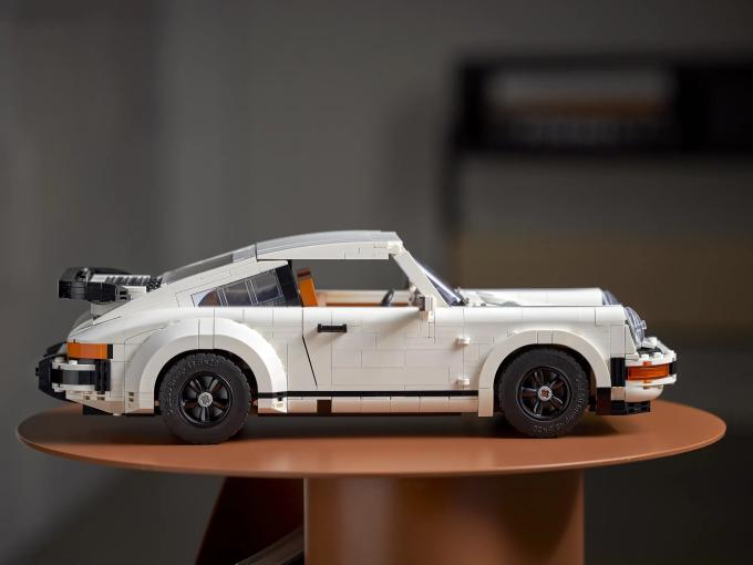 LEGO 10295