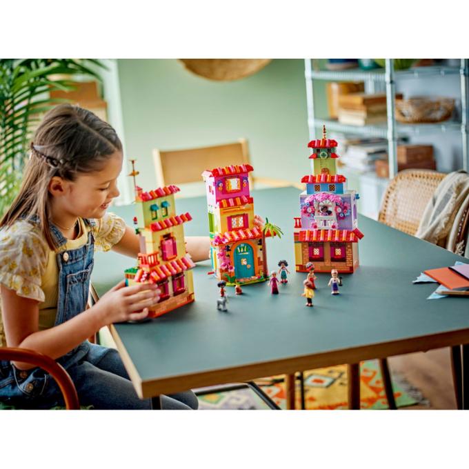 LEGO 43245-