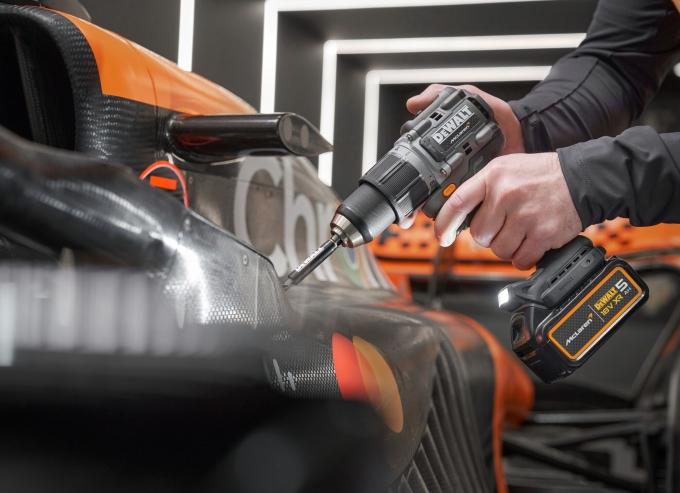 DeWALT DCD85MP2T