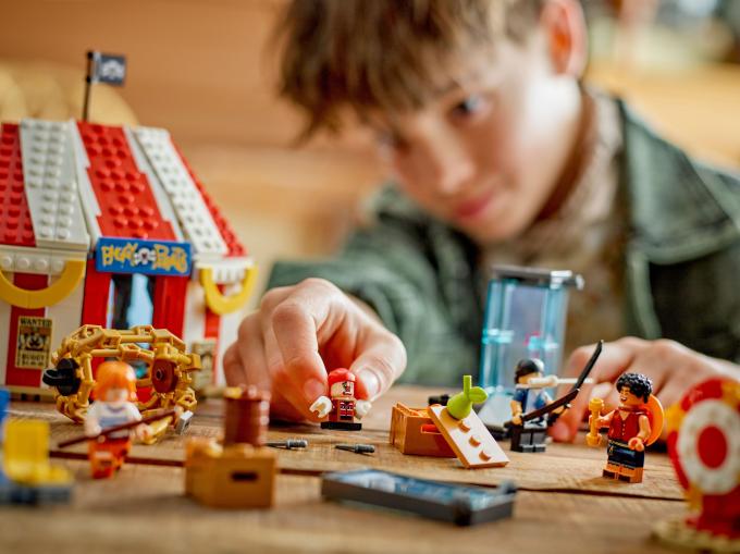 LEGO 75637-