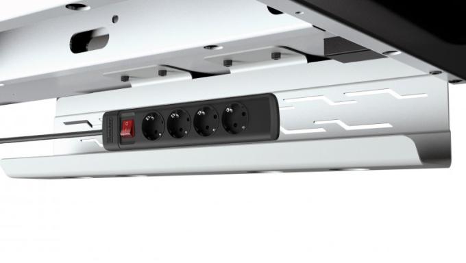 Cougar Royal 120 Pro White