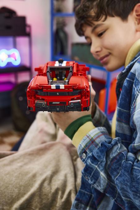 LEGO 42235