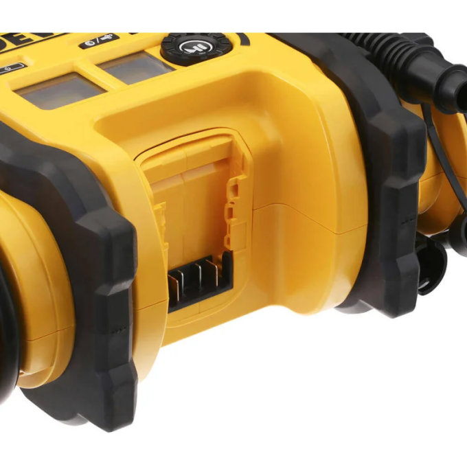 DeWALT DCC018N