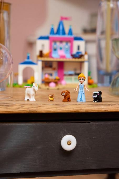 LEGO 43283