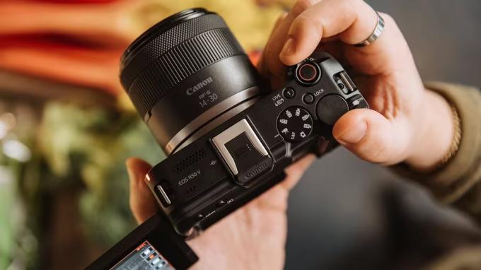 Canon 6895C024