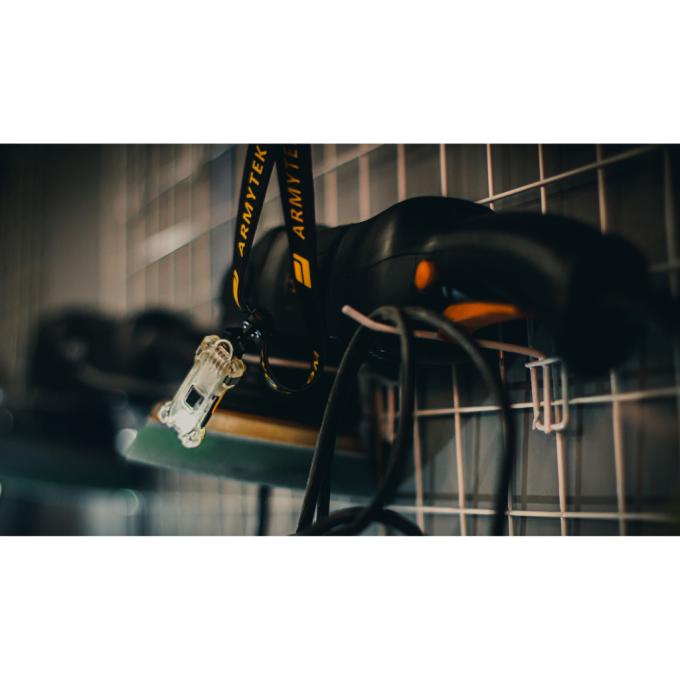 Armytek F06101B