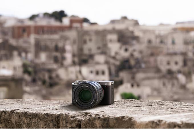 SONY ILCE7CRB.CEC