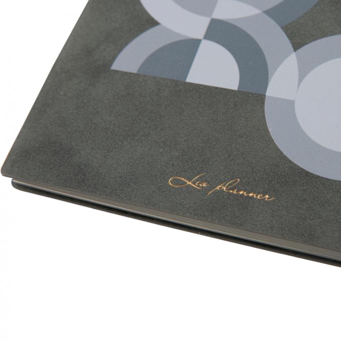Leo planner 252571