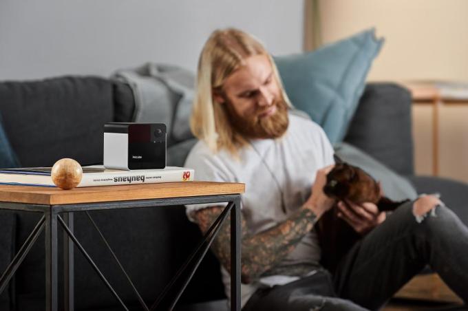 PETCUBE PP20US