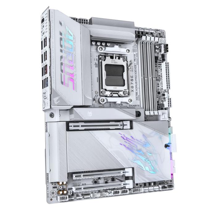 GIGABYTE X870E A PRO X ICE