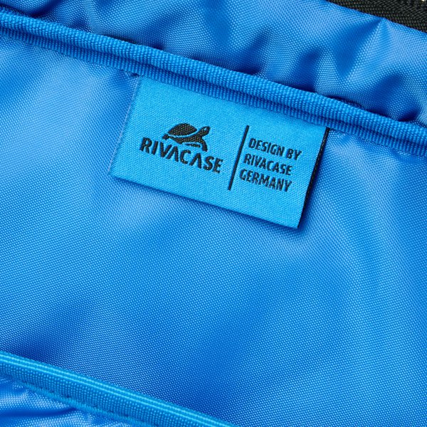RivaCase 8237 (Black)