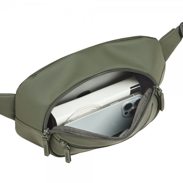 RivaCase 7812 (Olive green)