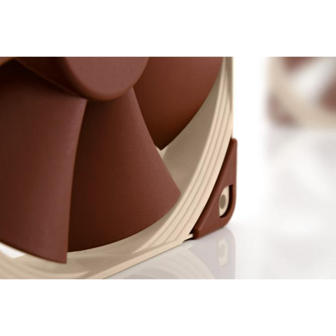 Noctua NF-F12 5V PWM