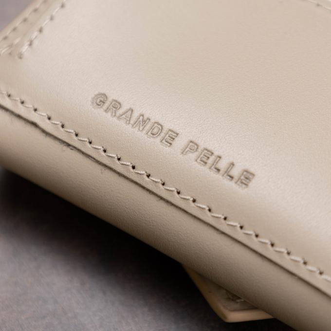 Grande Pelle 11520