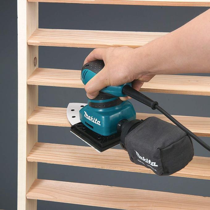 Makita BO4565
