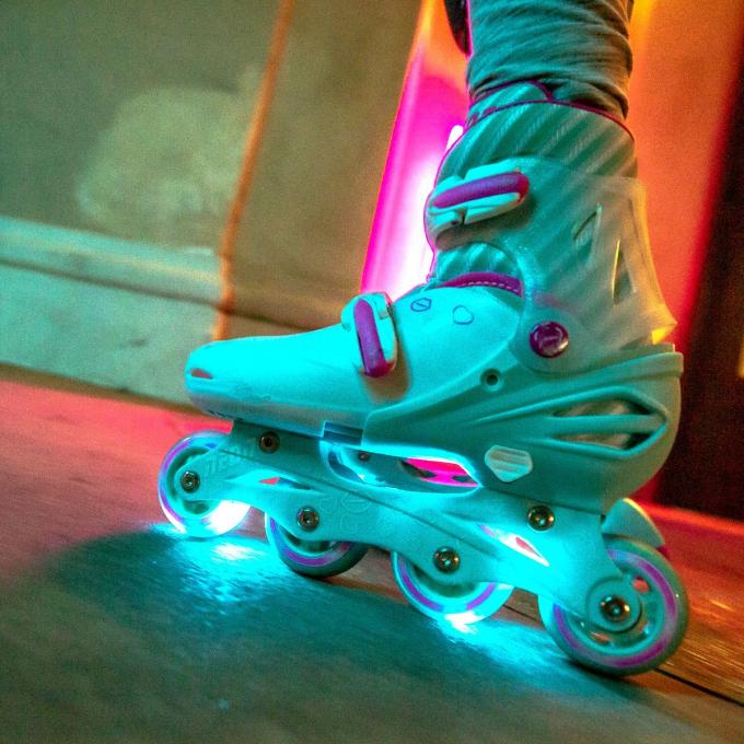 NEON NT10T4