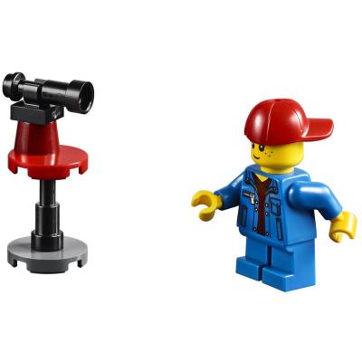 Конструктор LEGO Creator Магазинчик на углу 31050