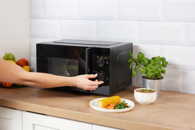 Gorenje MO20E1B5