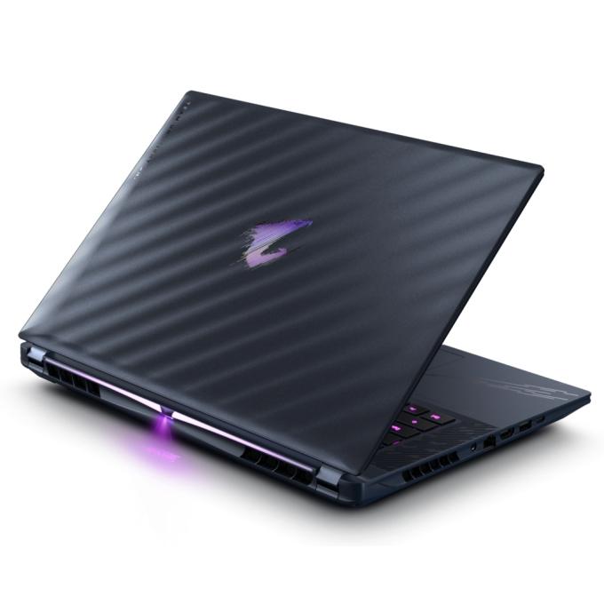 GIGABYTE AORUS_16_BYHC5UAE65S