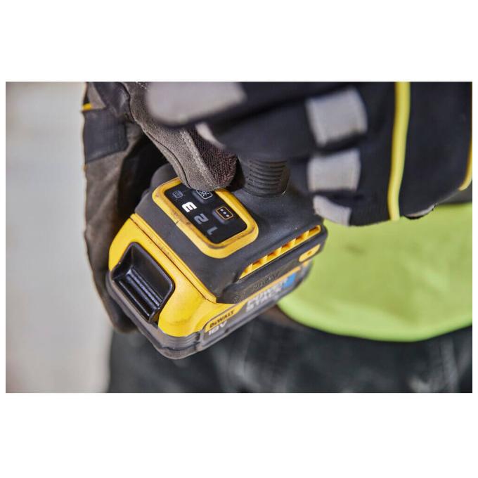 DeWALT DCF860N