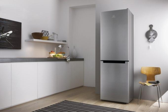 Indesit LI9S1ES