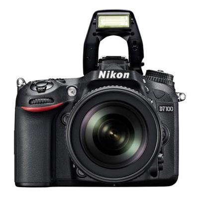 Цифровой фотоаппарат Nikon D7100 18-140VR Kit VBA360KV02