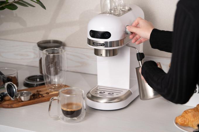 Ardesto YCM-E1500