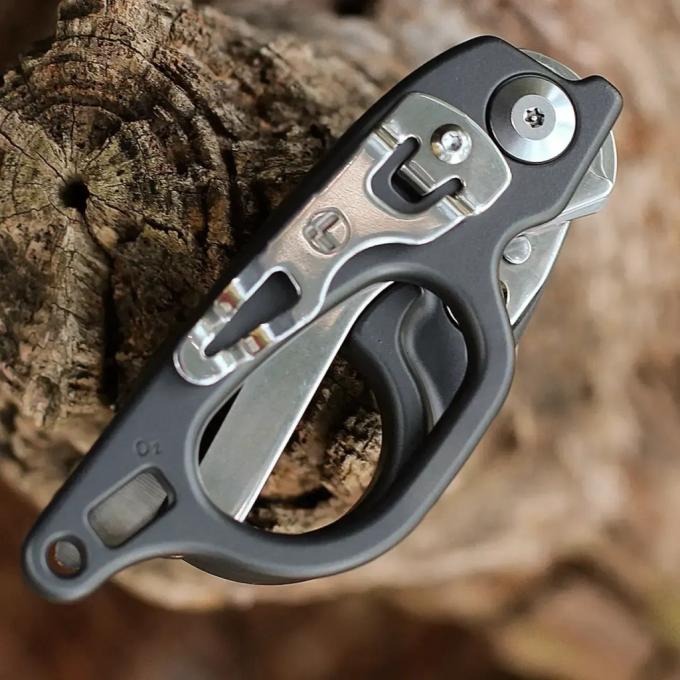 LEATHERMAN 832957